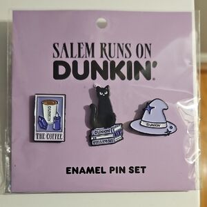 Dunkin' Enamel Pin Set